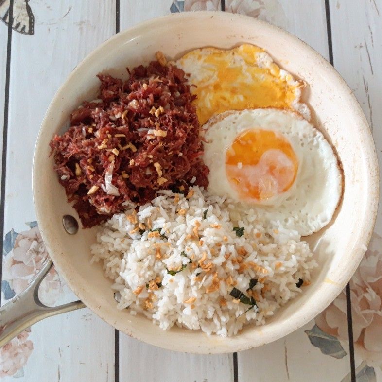 Corned Beef Silog